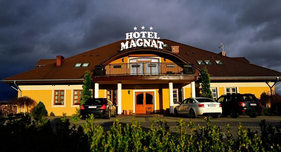 Hotel Magnat Słupca Eksteriør billede